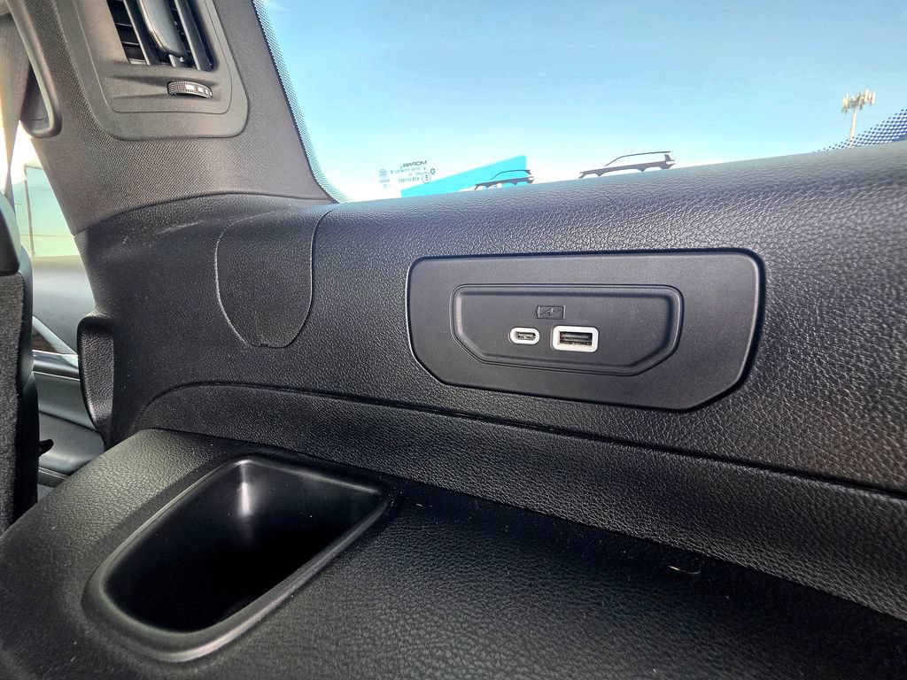Used 2023 Jeep Grand Cherokee L Overland AWD/4WD image 13