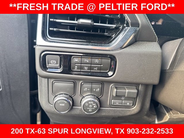 Used 2026 GMC Yukon Elevation w/ Elevation Premium Package RWD image 13