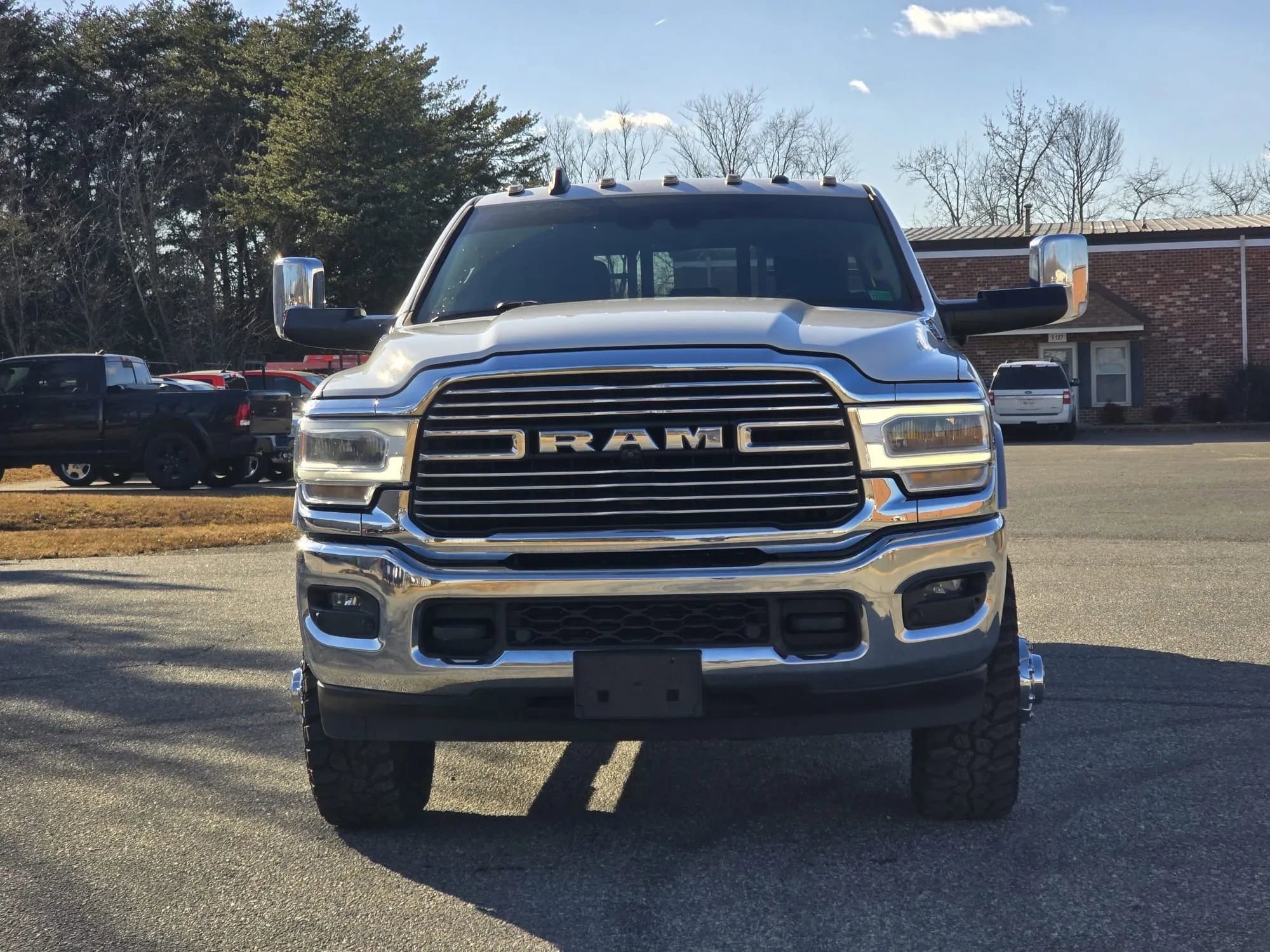 Used 2019 RAM 3500 Laramie image 3
