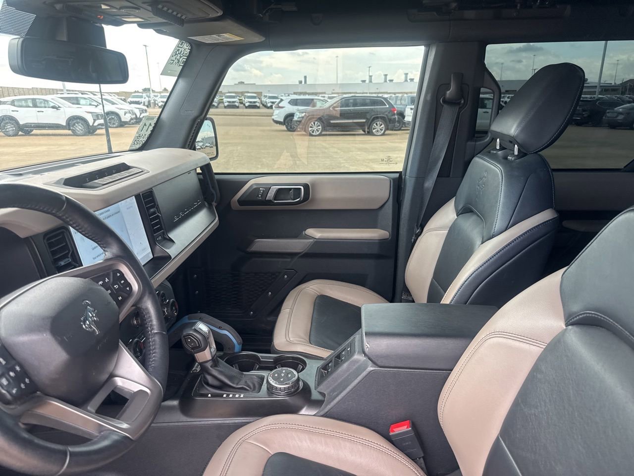 Used 2022 Ford Bronco Wildtrak AWD/4WD image 40