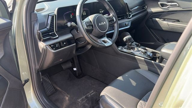 Certified 2023 Kia Sportage X-Line w/ X-Line Premium Package image 5