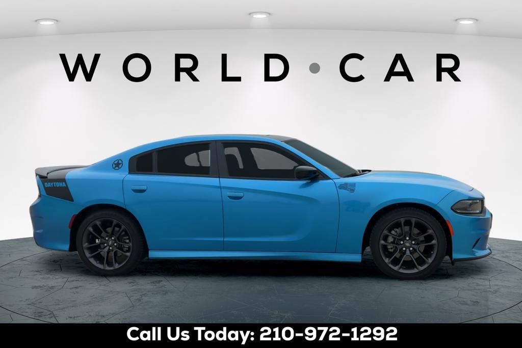 Used 2023 Dodge Charger R/T w/ Daytona Edition Group image 2