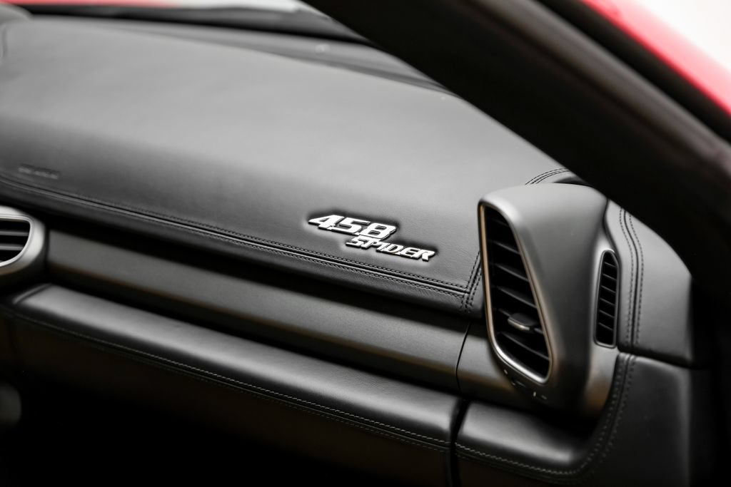 Used 2014 Ferrari 458 Spider RWD image 35