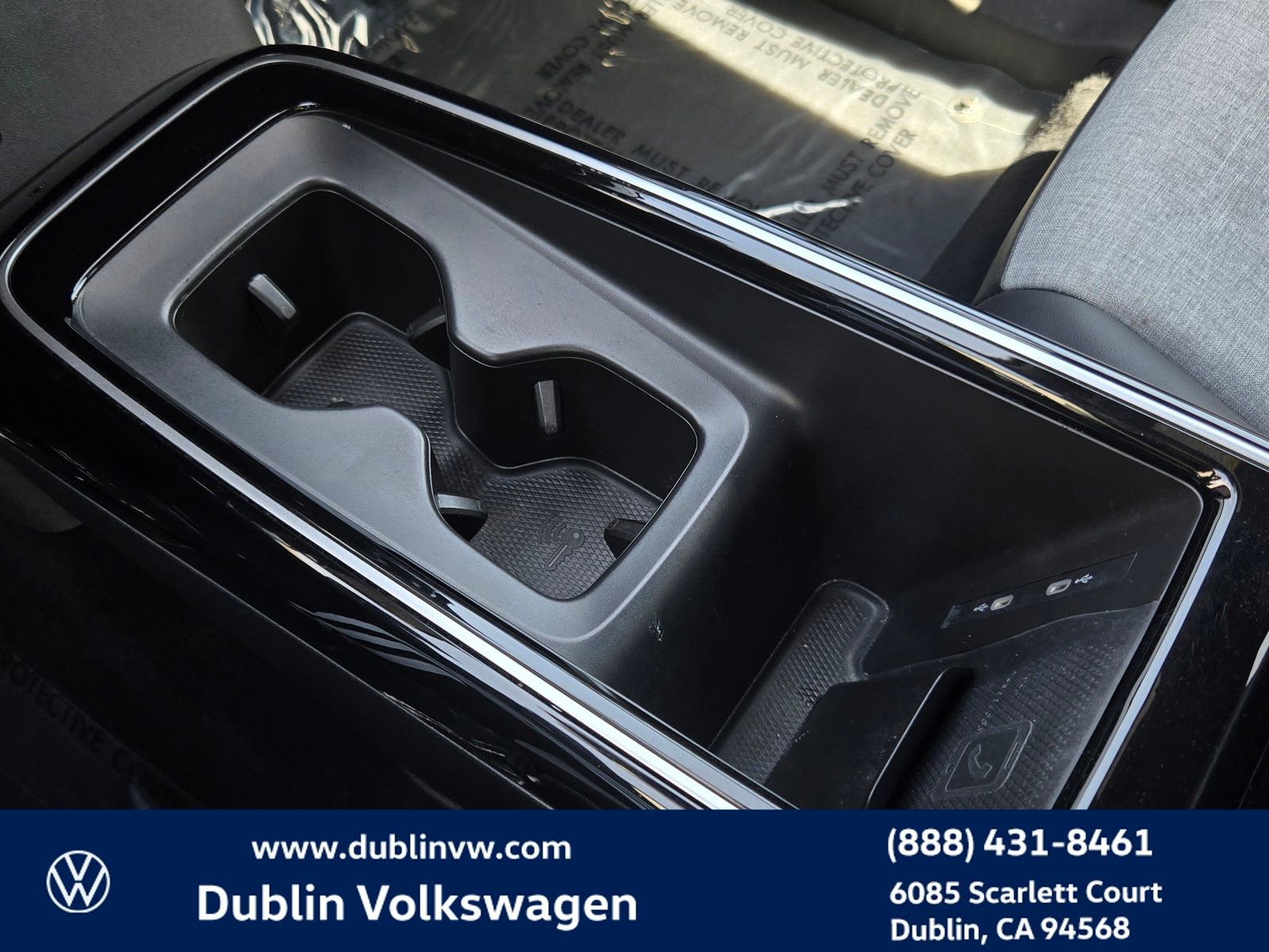 Used 2023 Volkswagen ID.4 Pro RWD image 17