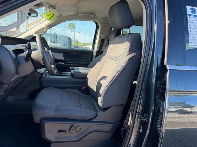 Used 2025 Ford Expedition Max Active RWD image 19