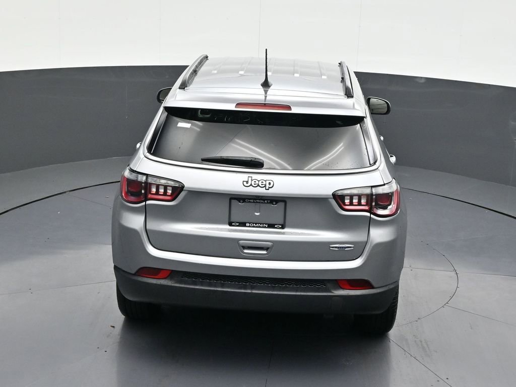 Used 2021 Jeep Compass Latitude image 17