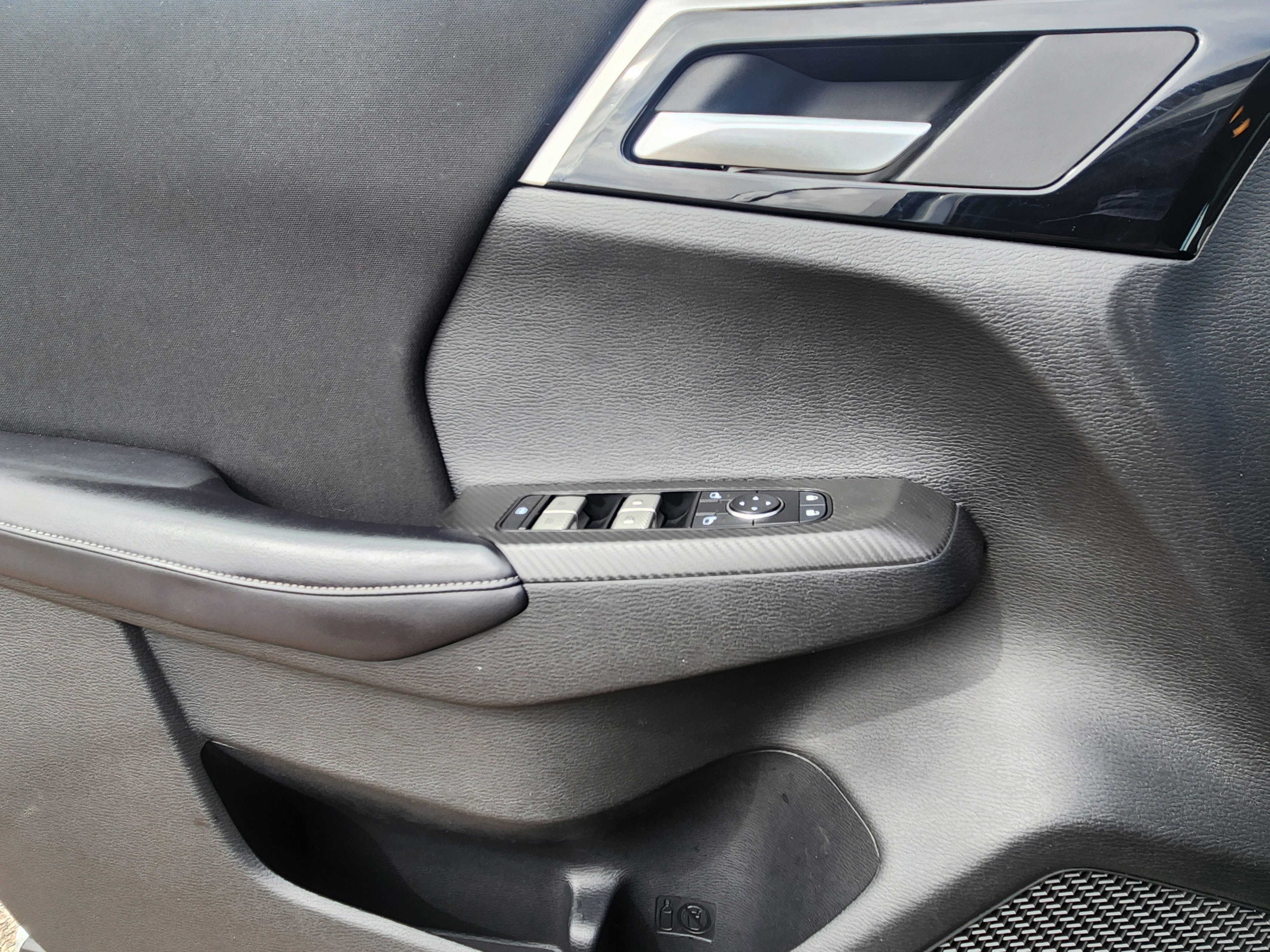 Used 2025 Mitsubishi Outlander ES AWD/4WD image 18