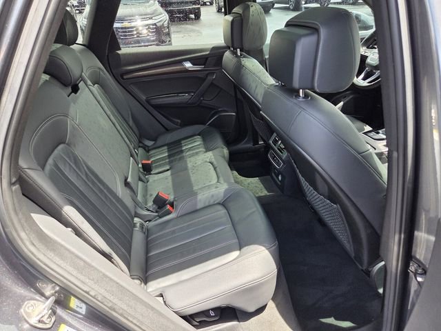 Used 2022 Audi Q5 2.0T Premium Plus AWD/4WD image 17