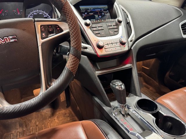 Used 2017 GMC Terrain SLT w/ Open Road Package image 3