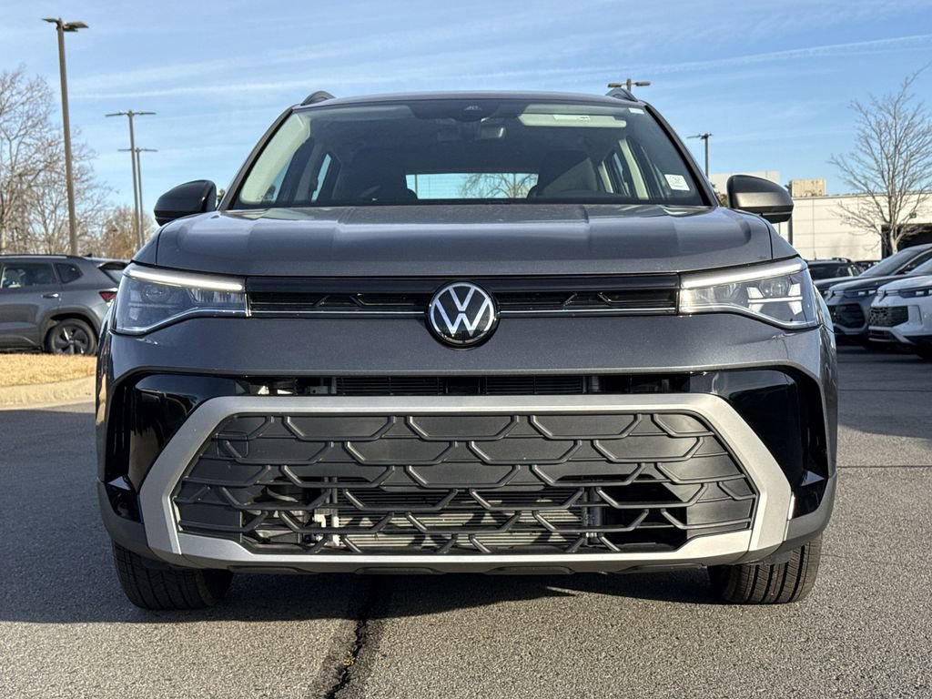 Used 2025 Volkswagen Taos S image 8