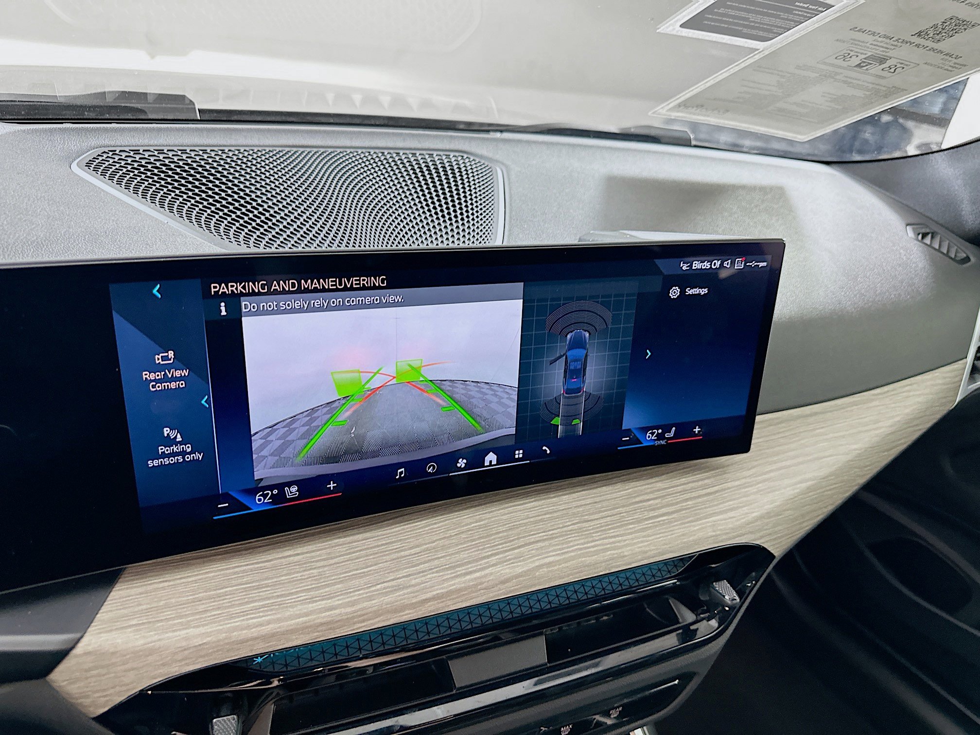 Used 2025 BMW 430i Coupe w/ Premium Package image 22