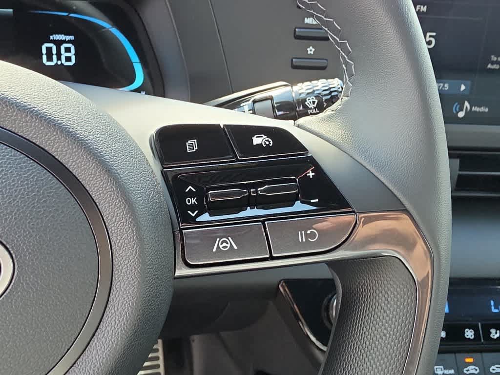 New 2026 Hyundai Elantra SEL Sport FWD image 27