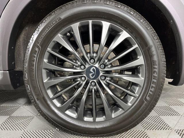 Used 2023 INFINITI QX80 Premium Select w/ Cargo Package image 14
