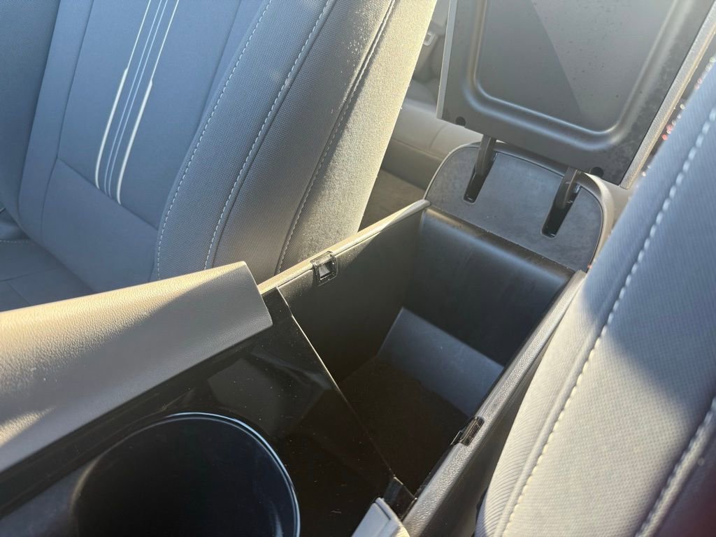 Used 2025 Hyundai Elantra SEL FWD image 47