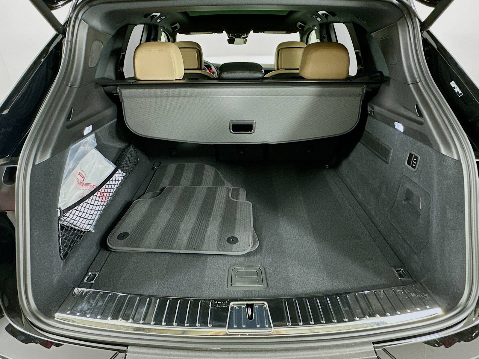 New 2026 Porsche Cayenne S AWD/4WD image 38