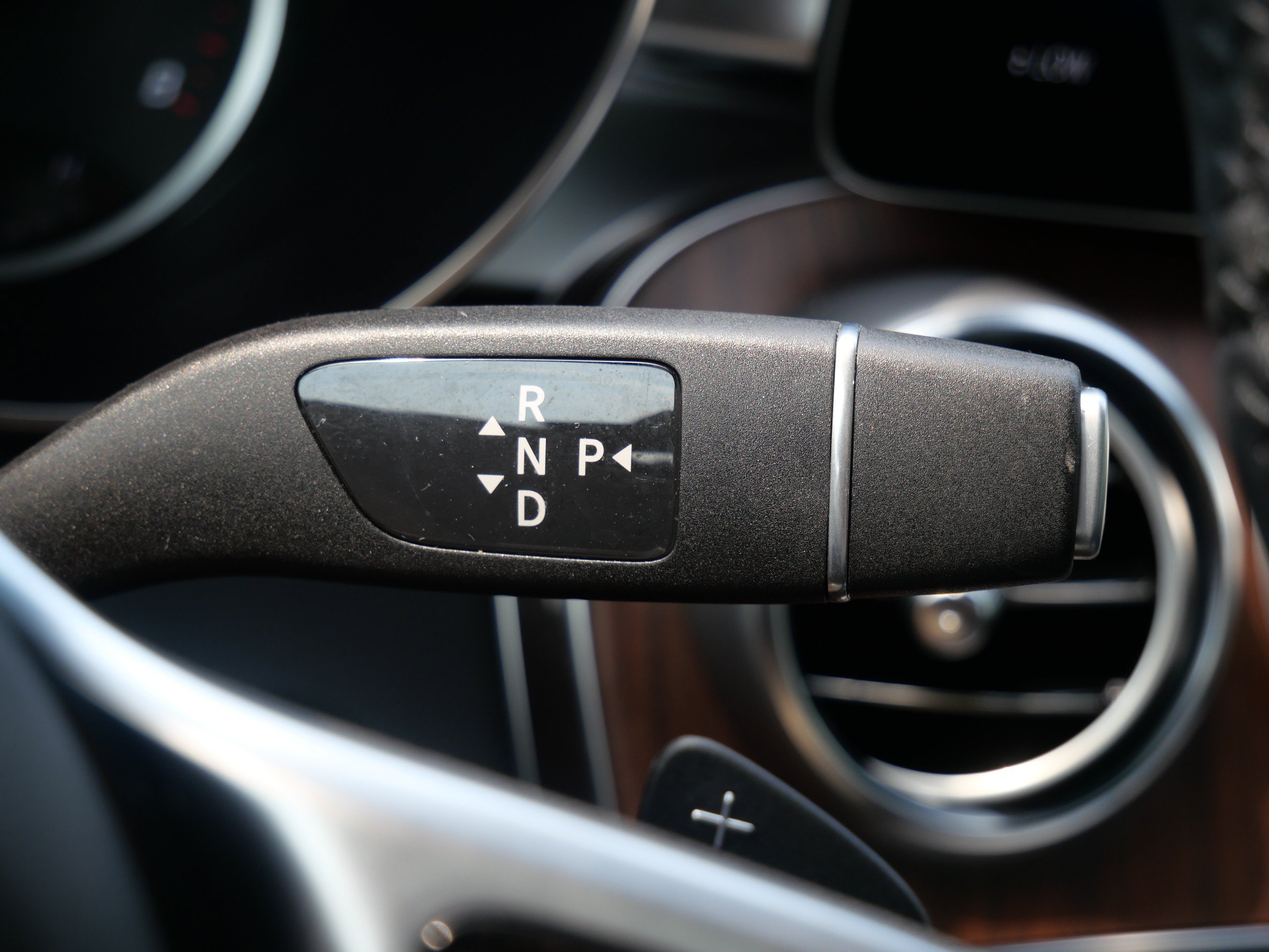 Used 2022 Mercedes-Benz GLC 300 4MATIC image 27
