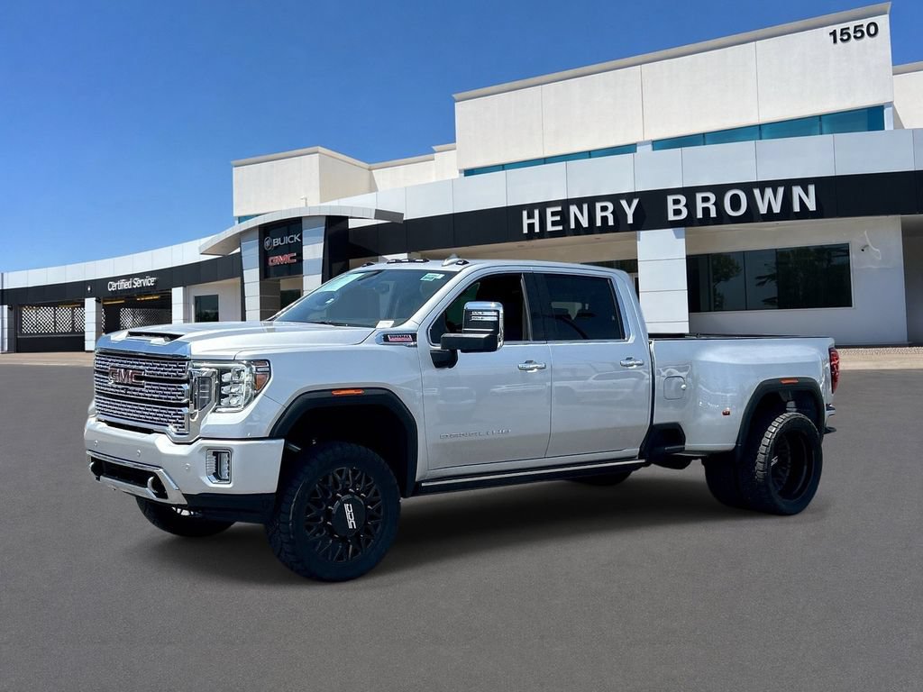 Used 2022 GMC Sierra 3500 Denali AWD/4WD image 1