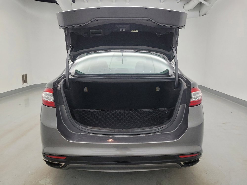 Used 2014 Ford Fusion SE w/ Equipment Group 202A FWD image 29