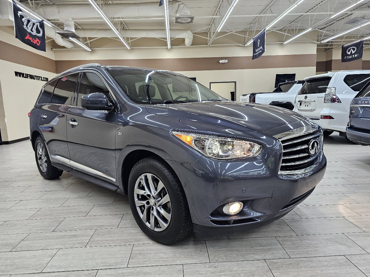 Used 2014 INFINITI QX60 FWD w/ Premium Plus Package image 4