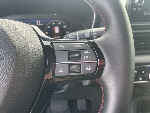 Used 2025 Honda Pilot Black Edition image 17