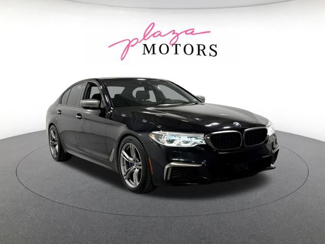 Used 2018 BMW M550i xDrive w/ Driving Assistance Package image 3
