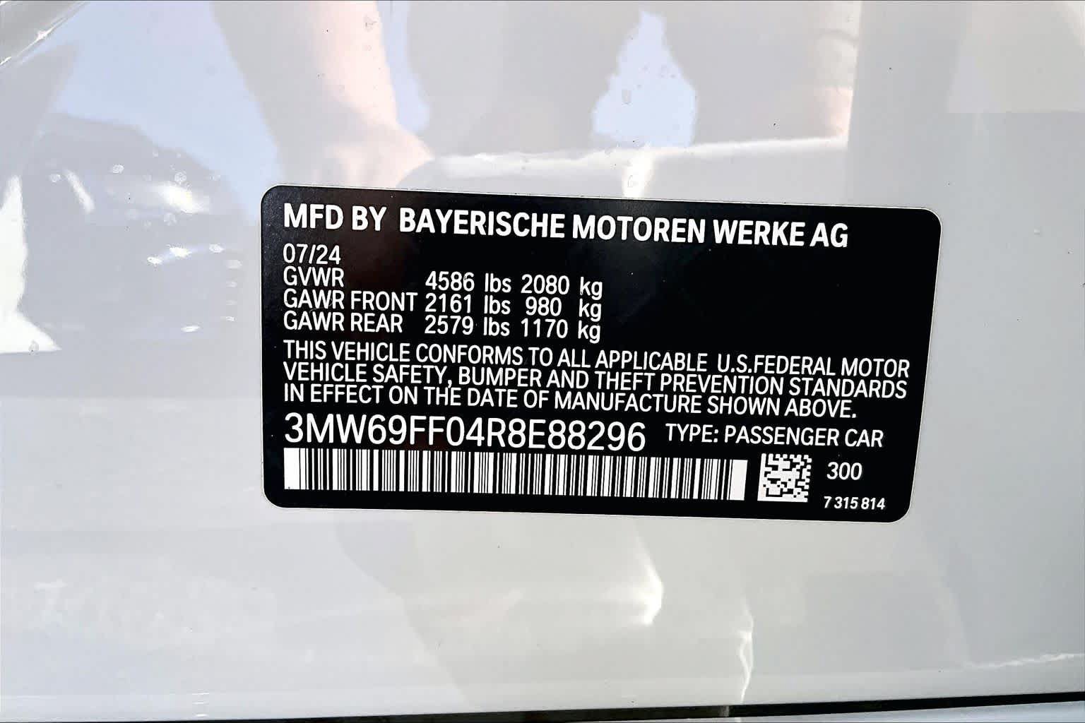 Used 2024 BMW 330i Sedan w/ Premium Package RWD image 33