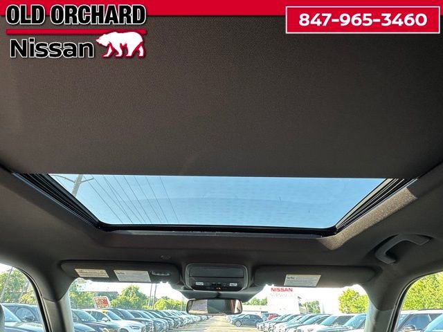 Used 2025 Ford Explorer ST image 11