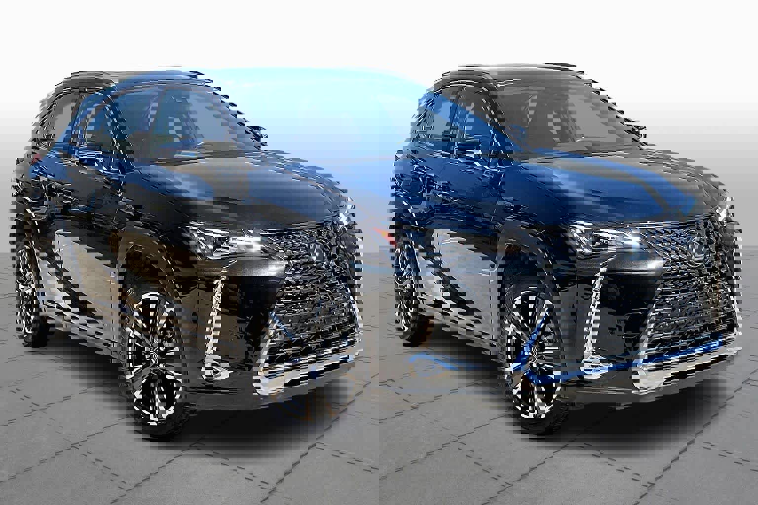 Used 2020 Lexus UX 200 w/ Premium Package image 3