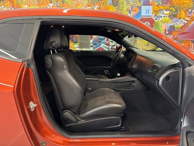 Used 2023 Dodge Challenger R/T w/ Plus Package image 44