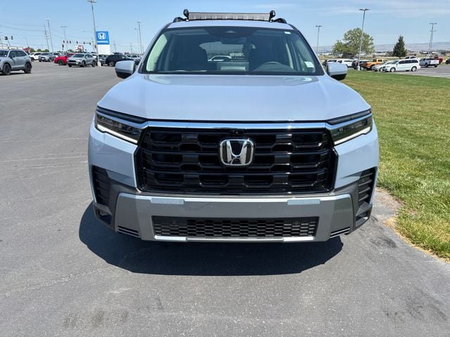 New 2026 Honda Pilot Touring image 8