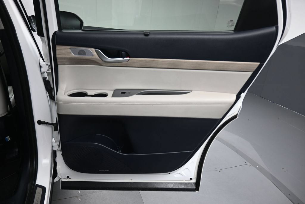 Used 2022 Hyundai Palisade Limited FWD image 50
