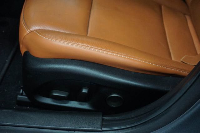 Used 2021 Cadillac CT4 Premium Luxury w/ Climate Package RWD image 7