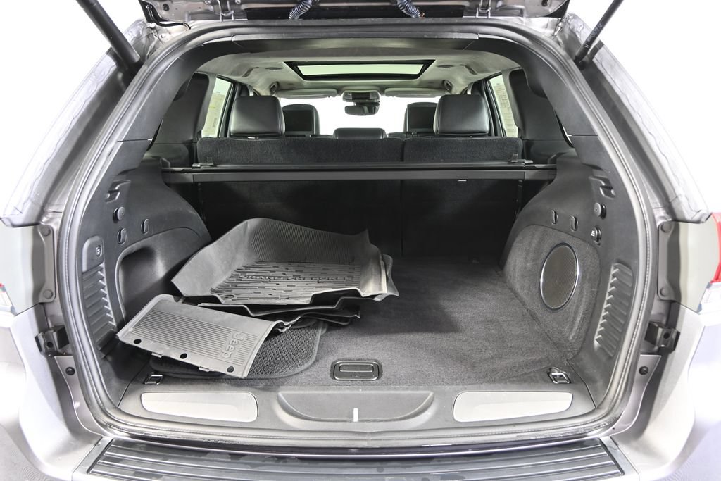 Used 2021 Jeep Grand Cherokee Summit AWD/4WD image 19
