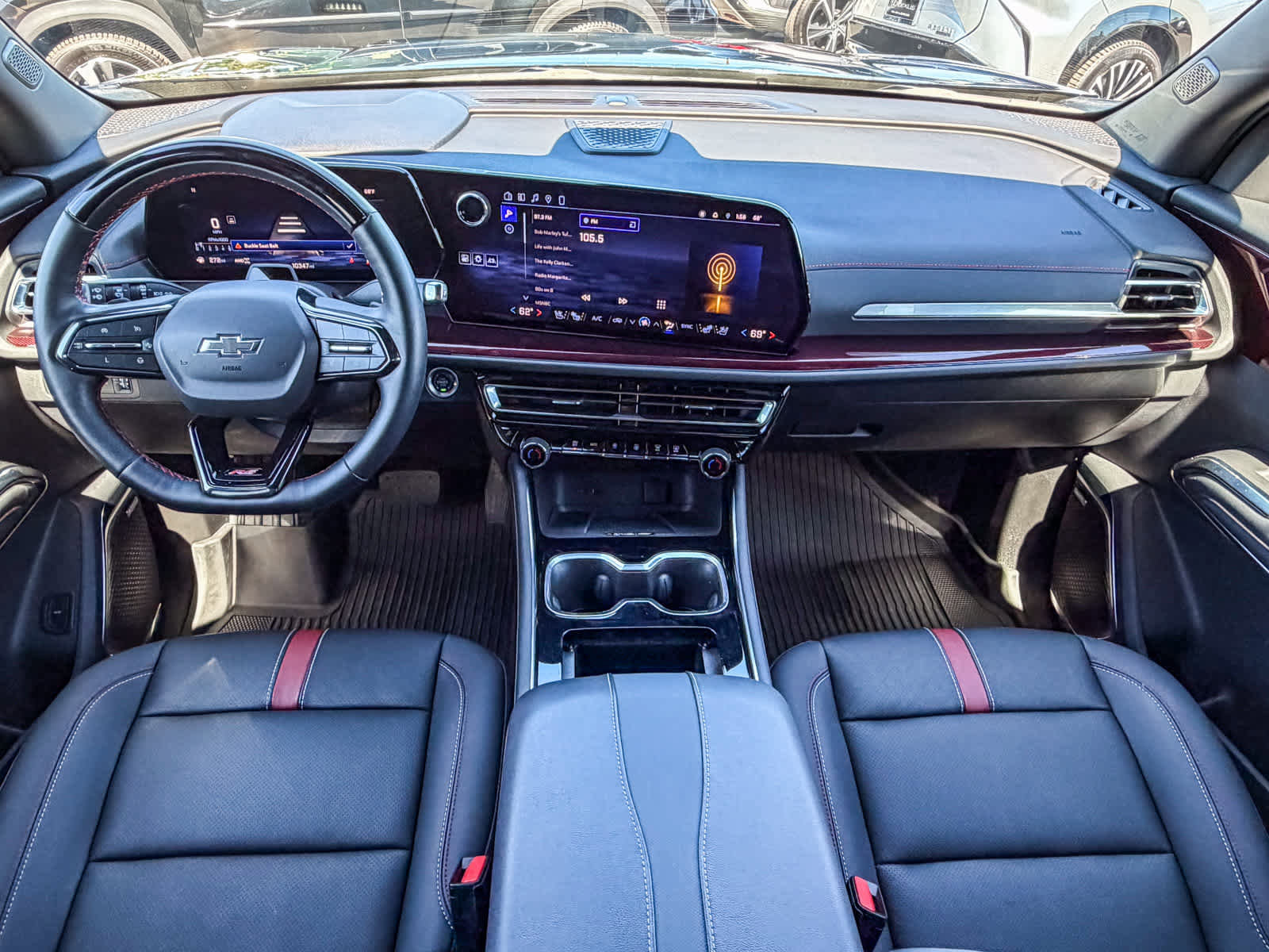 Used 2024 Chevrolet Traverse RS w/ LPO, Floor Liner Package image 11