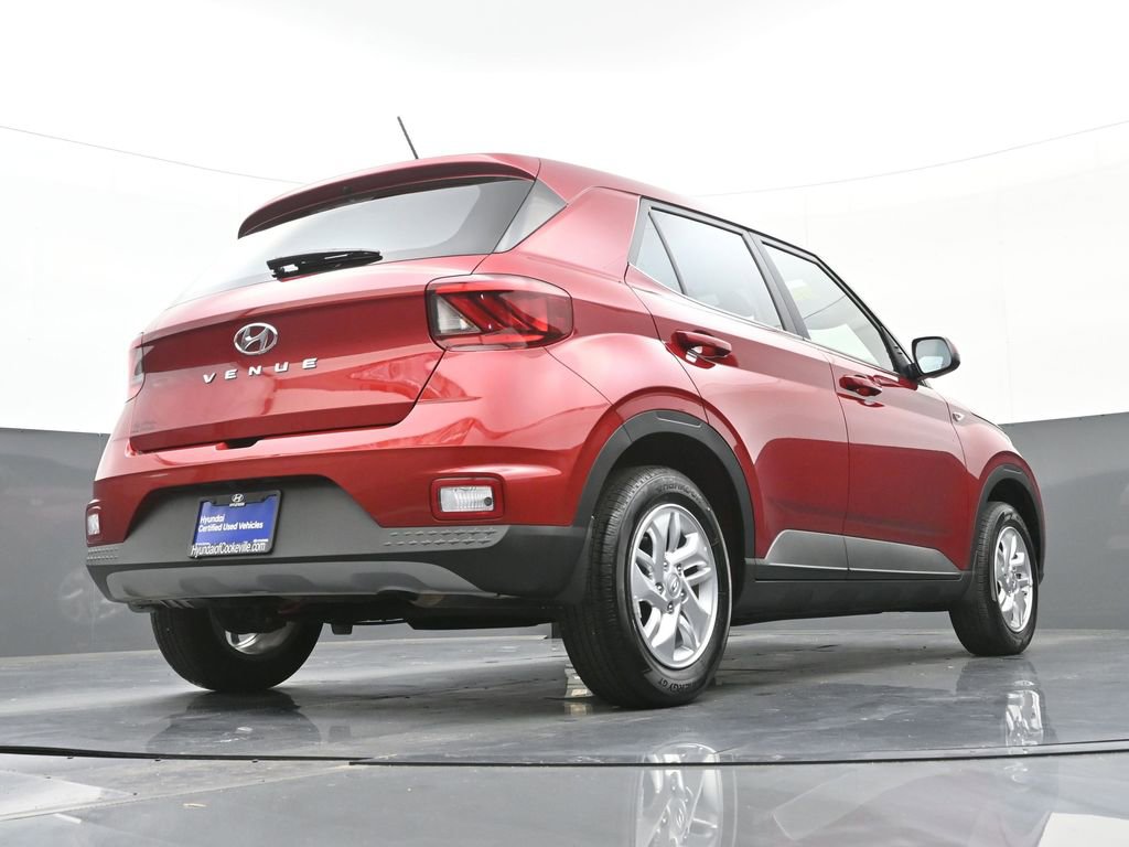 Certified 2025 Hyundai Venue SE image 34