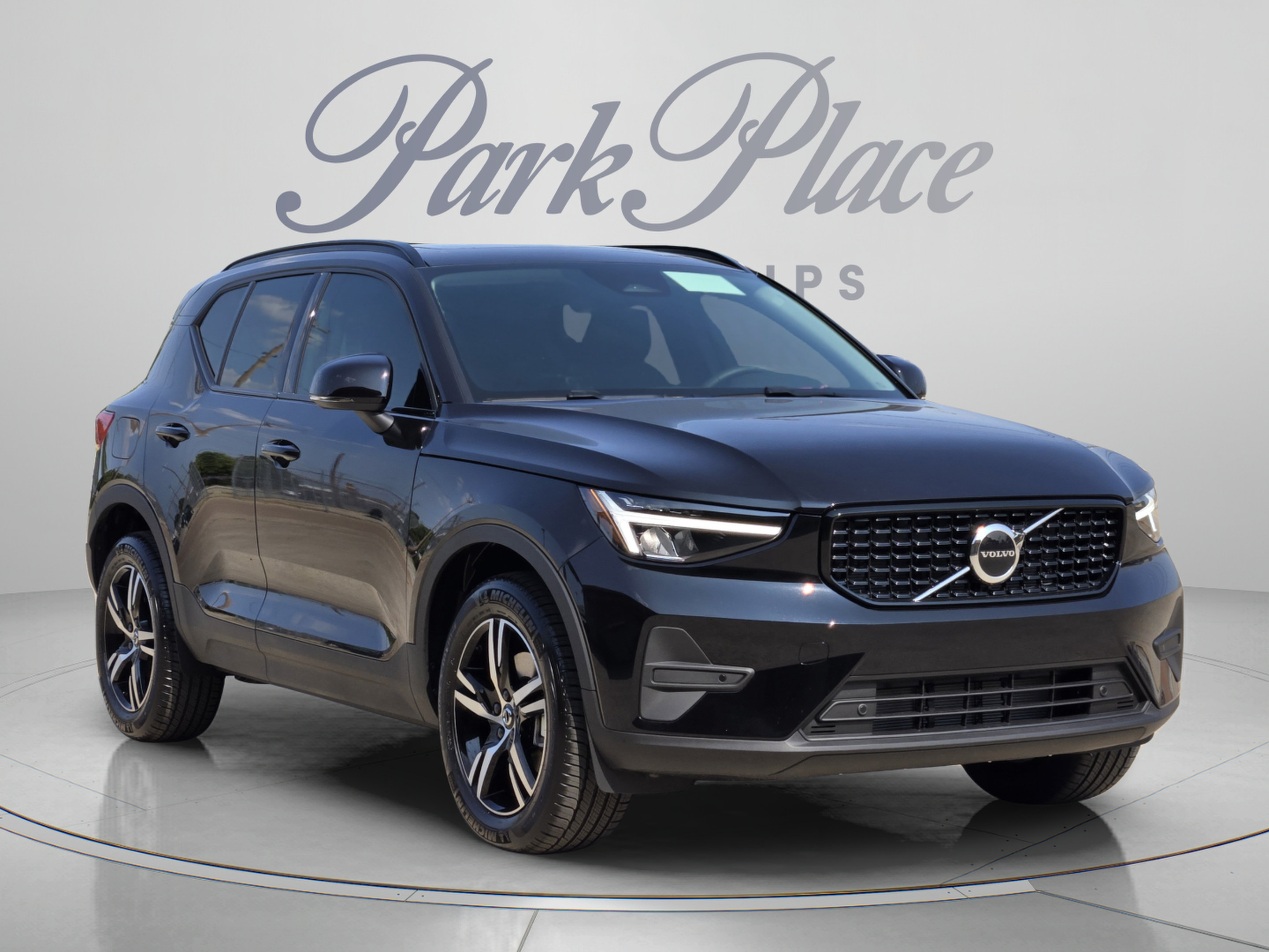 New 2026 Volvo XC40 B5 Core w/ Protection Package Premier AWD/4WD image 8
