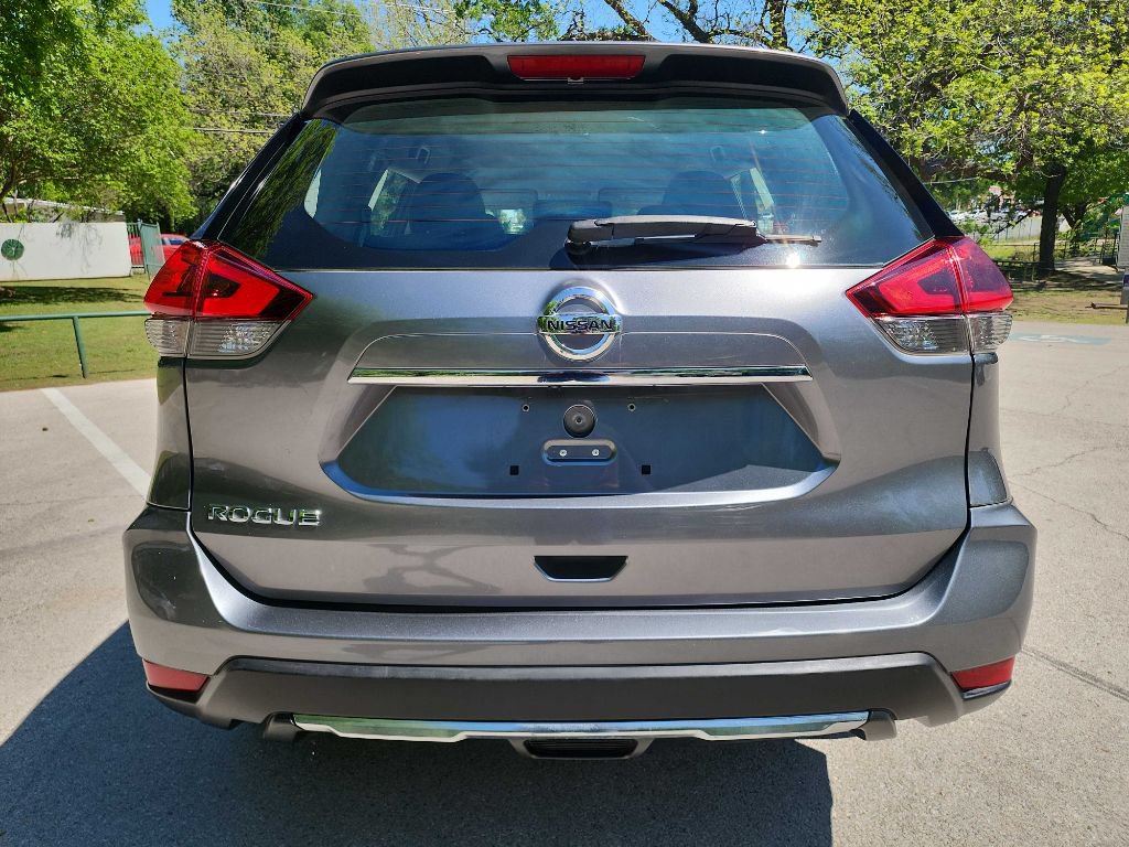 Used 2018 Nissan Rogue S FWD image 6