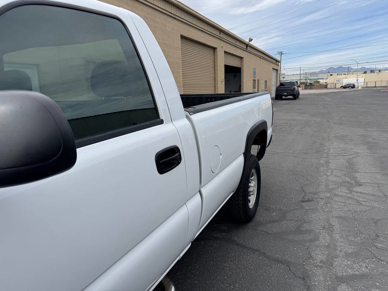 Used 2007 Chevrolet Silverado 2500 W/T w/ Heavy-Duty Power Package image 17