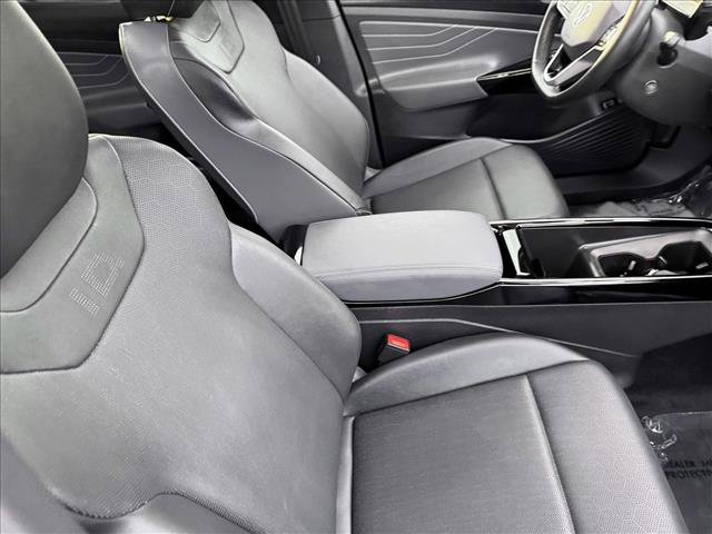 Used 2023 Volkswagen ID.4 Pro S Plus image 20