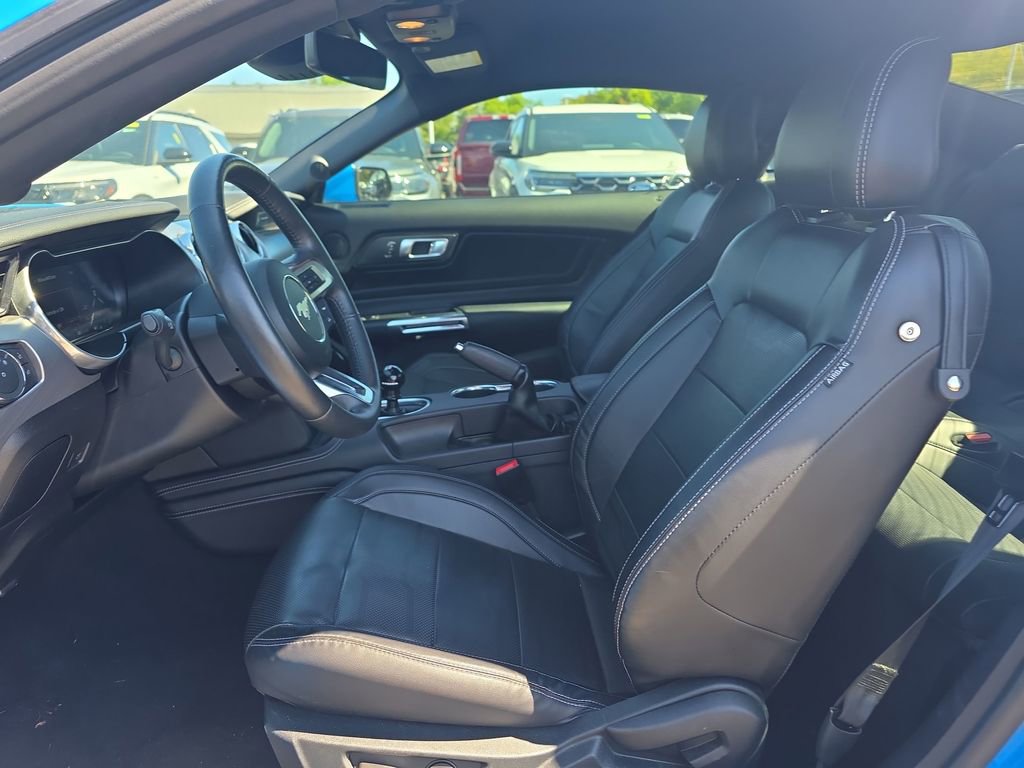 Used 2022 Ford Mustang GT Premium w/ Equipment Group 401A RWD image 23