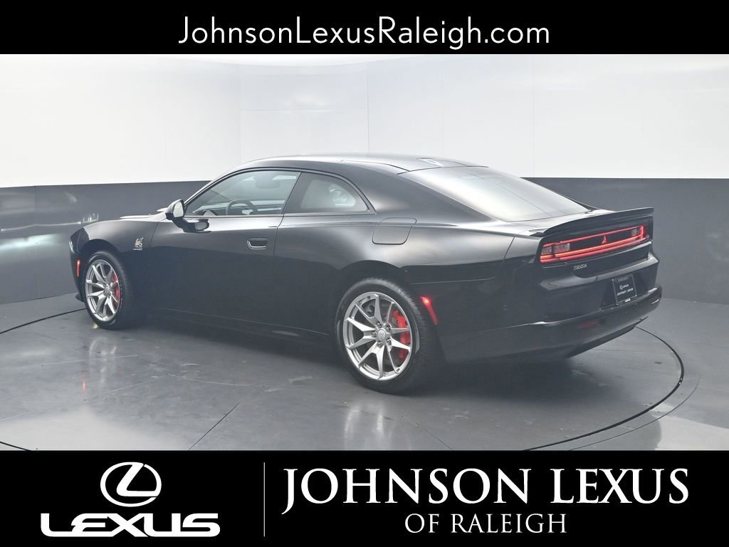 Used 2024 Dodge Charger R/T Scat Pack w/ Plus Group image 7