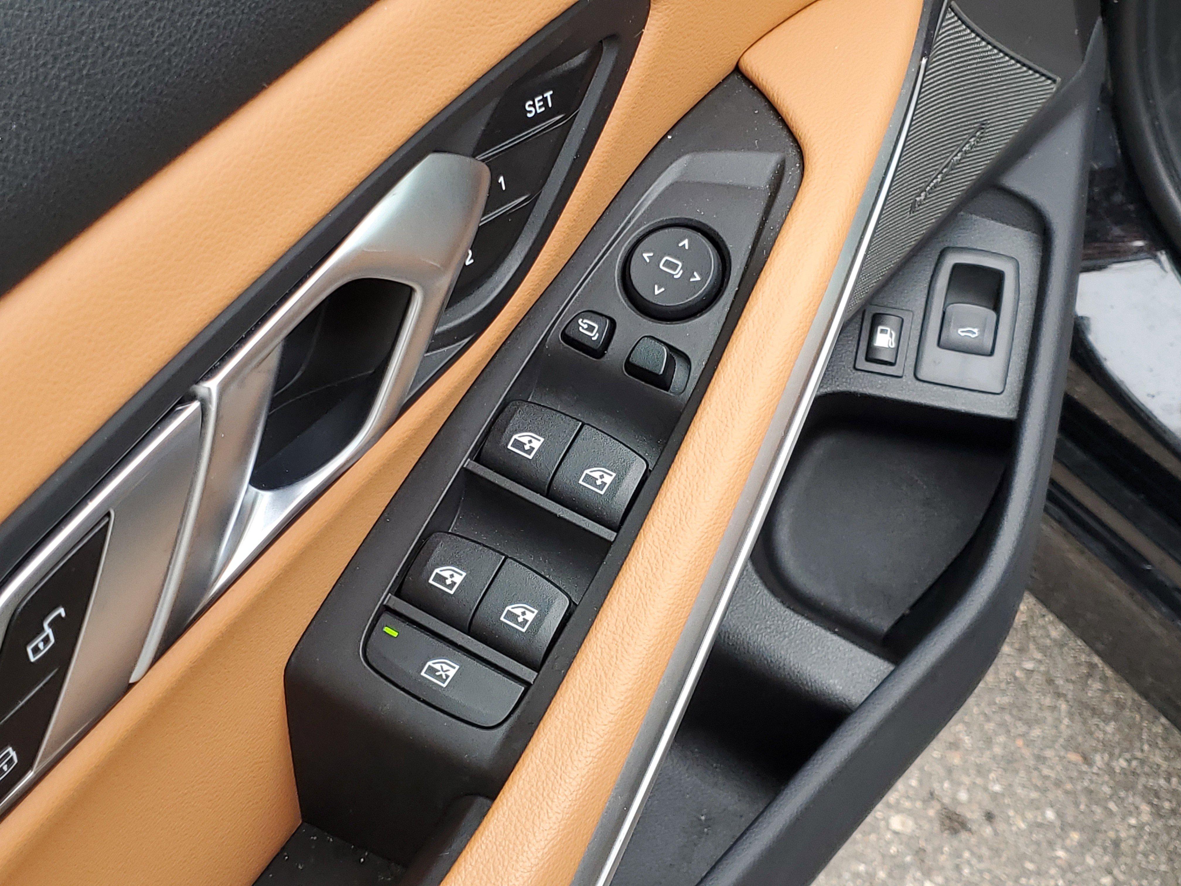 Certified 2023 BMW 330e xDrive w/ Premium Package image 5