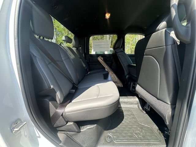New 2026 RAM 5500 Tradesman w/ Chrome Appearance Group AWD/4WD image 26