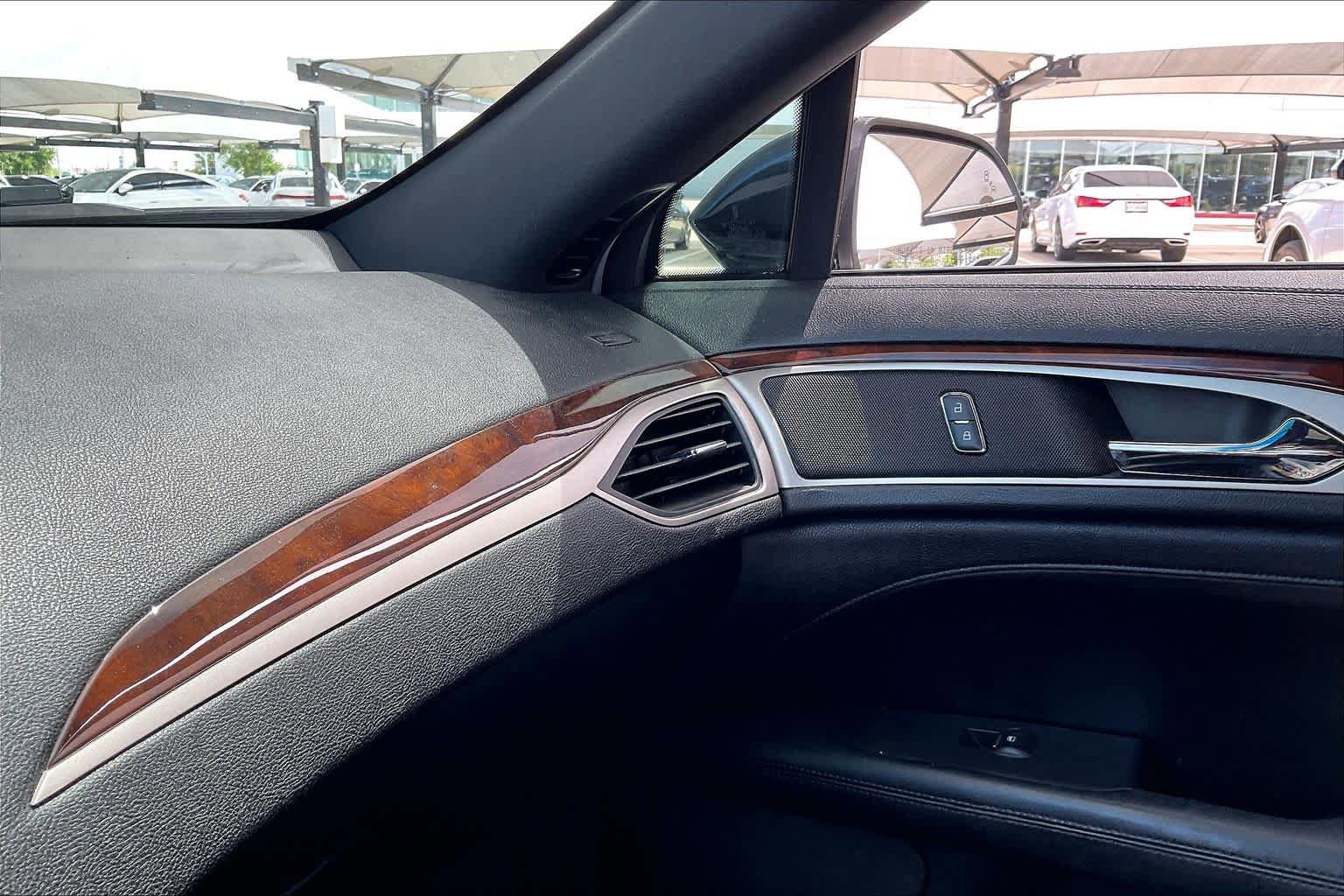 Used 2017 Lincoln MKZ Select w/ Select Plus Package FWD image 32