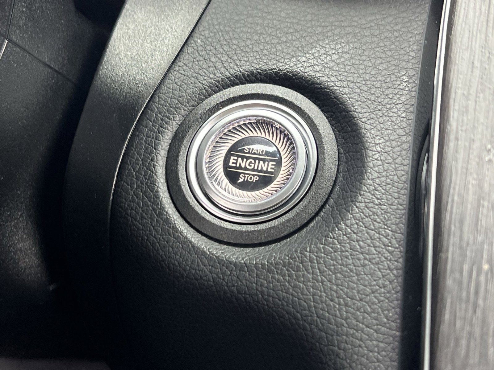 Used 2020 Mercedes-Benz GLC 300 GLC 300 Coupe image 31