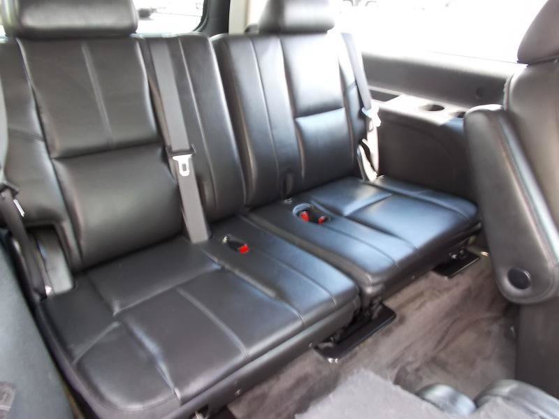 Used 2012 GMC Yukon XL Denali AWD/4WD image 24