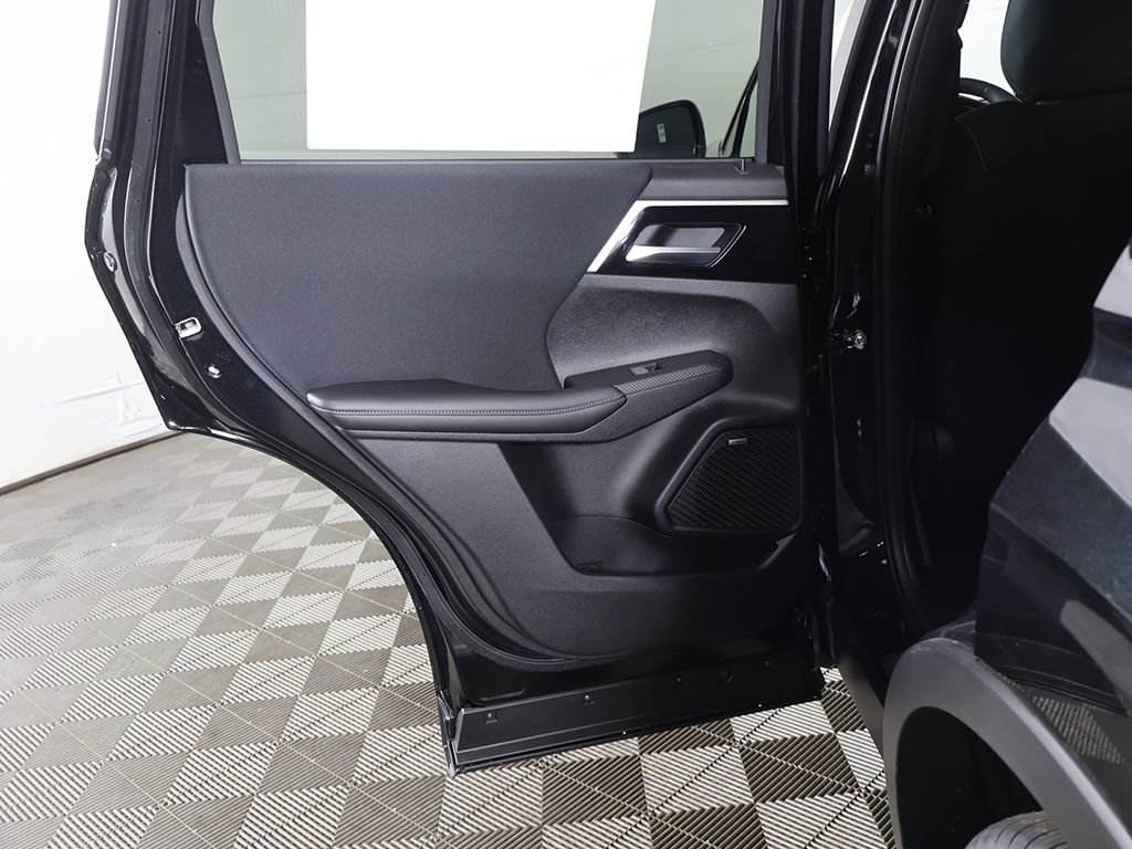 New 2026 Mitsubishi Outlander ES FWD image 23