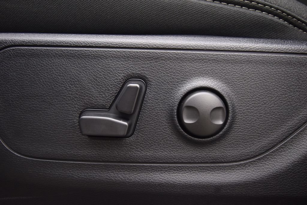 Used 2026 RAM 1500 Big Horn AWD/4WD image 21