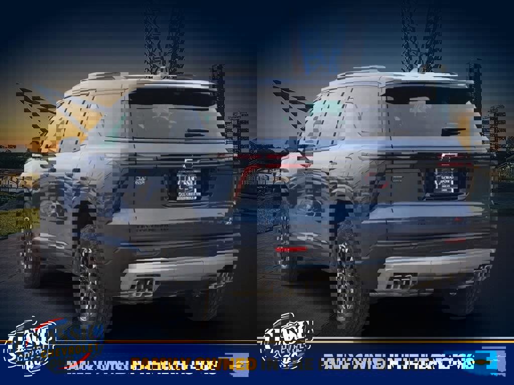 New 2026 Chevrolet Traverse Z71 w/ Enhanced Driving Package image 5