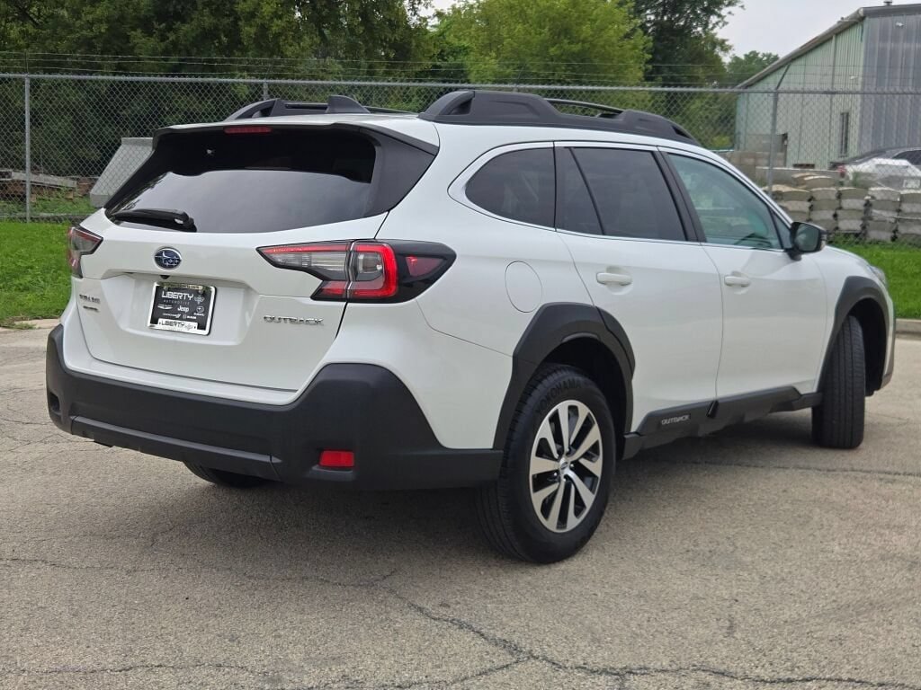 Certified 2024 Subaru Outback Premium AWD/4WD image 10